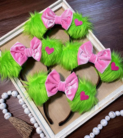 Grinch Pink Bow/ Ears